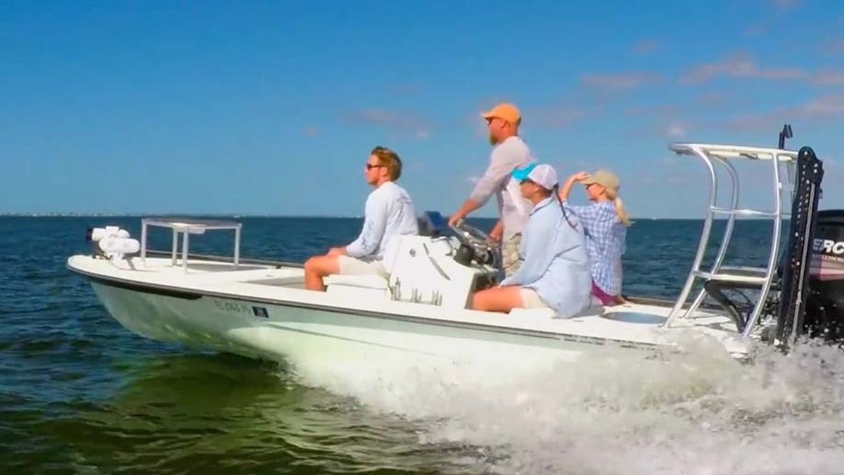 Beavertail Skiffs Vengeance 18