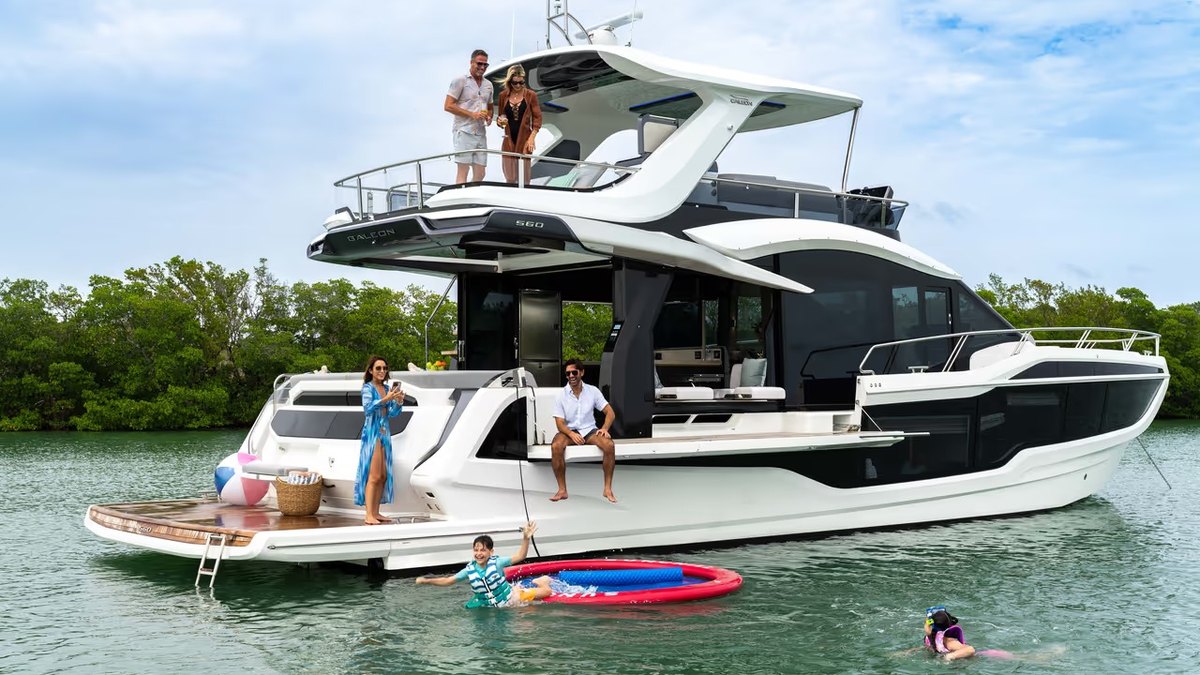 Galeon 560 Fly