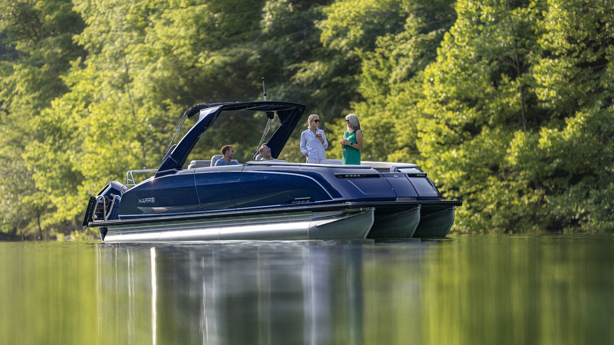 Harris Crowne 250 Pontoon