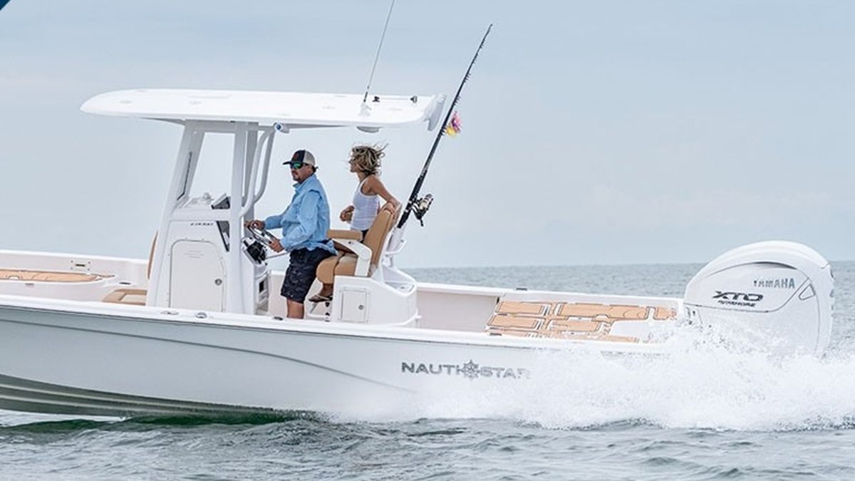 NauticStar 274 Bay