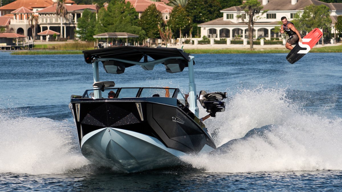 Nautique Boats