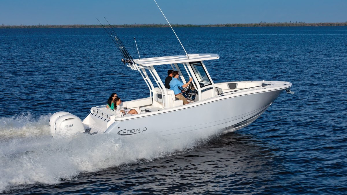 Robalo R270