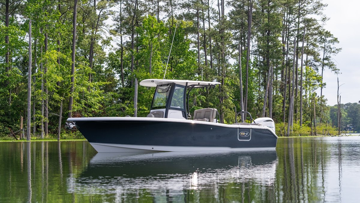Sea Hunt Ultra 255 SE