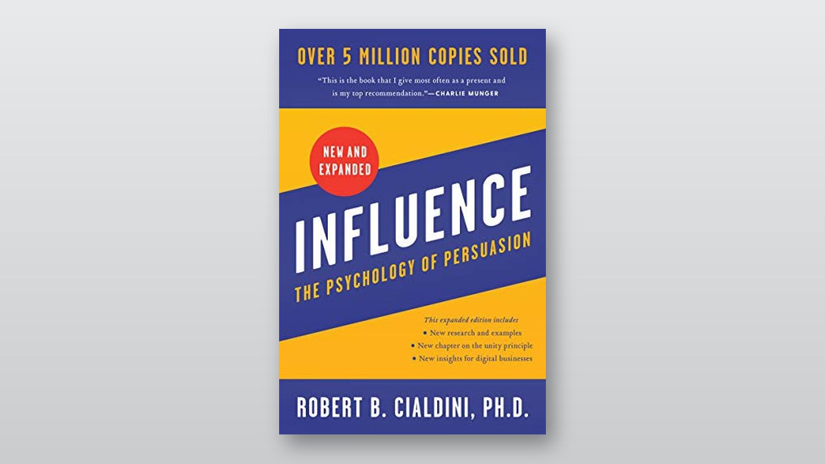 Cover of Influence: The Psychology of Persuasion
