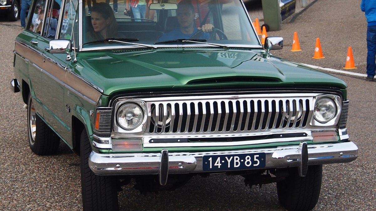 1973-1977 Jeep Wagoneer Quadra-Trac