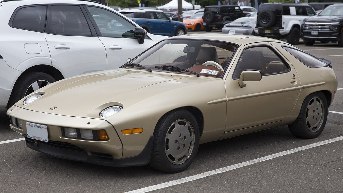 1982 Porsche 928