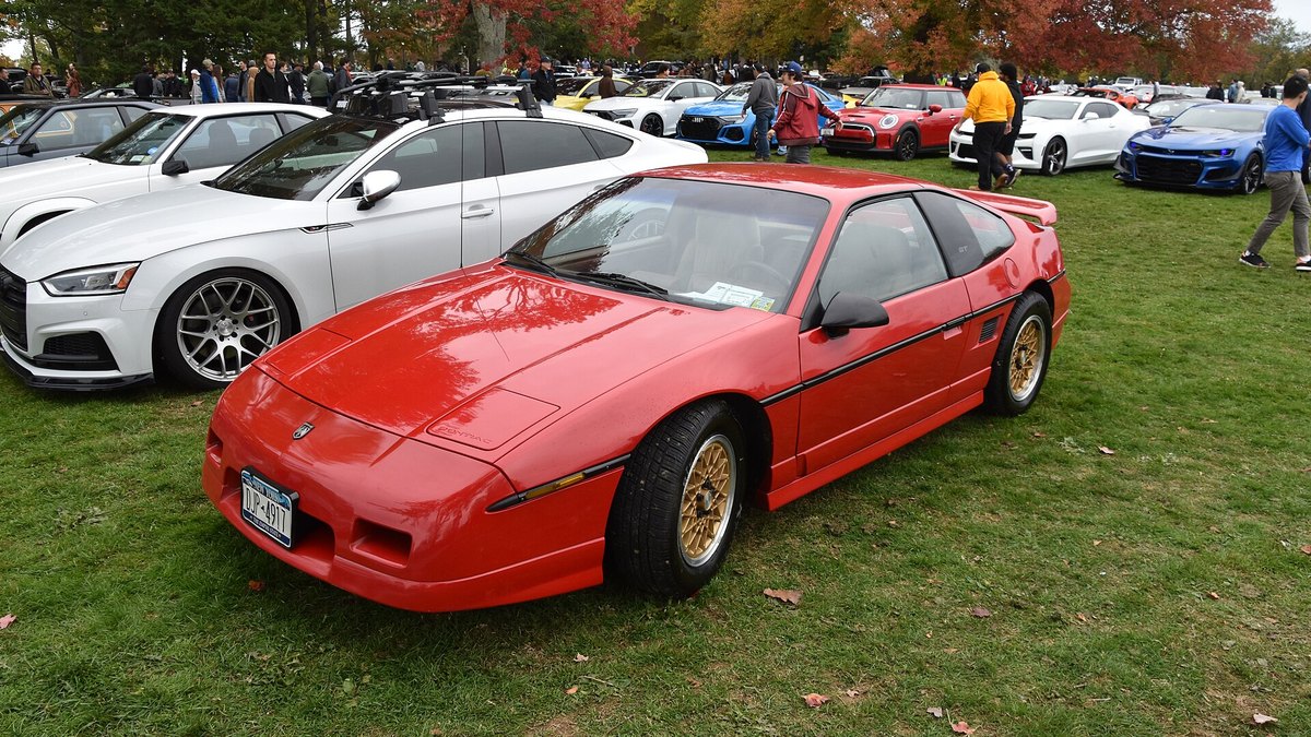 1988 Pontiac Fiero GT