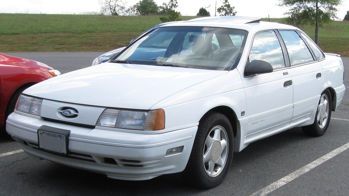 1989 Ford Taurus SHO (first generation)