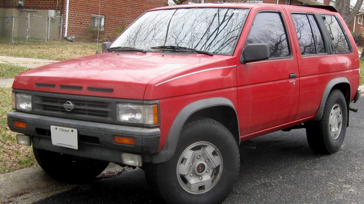 1990 Nissan Pathfinder