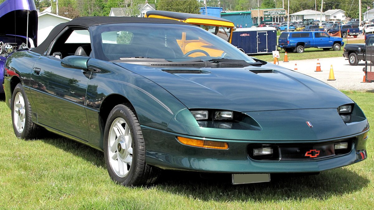 1993-1997 Chevrolet Camaro Z28 (4th gen)
