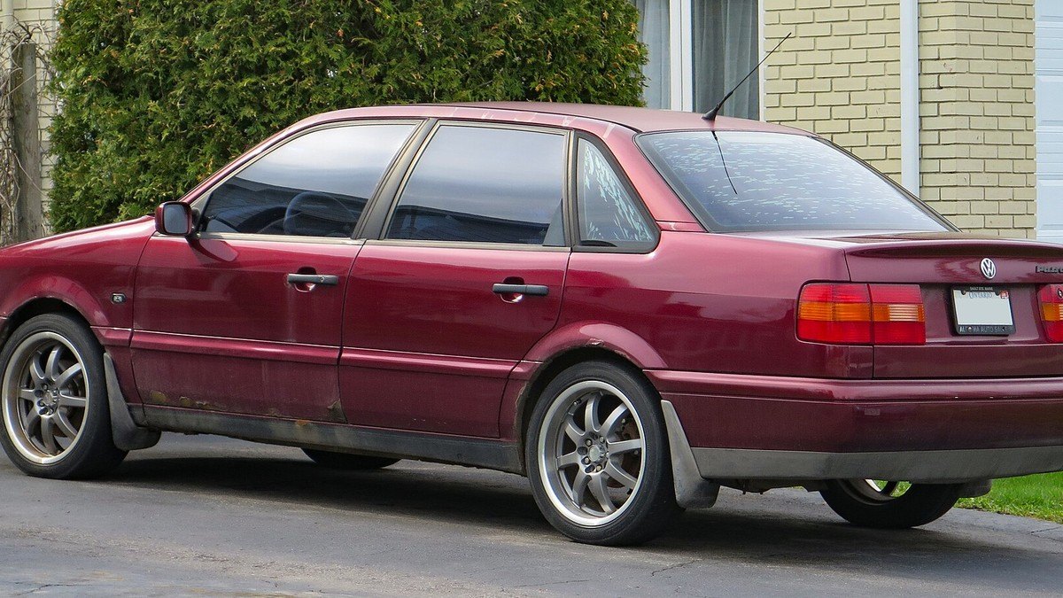 1995 Volkswagen Passat GLX VR6 (B4)