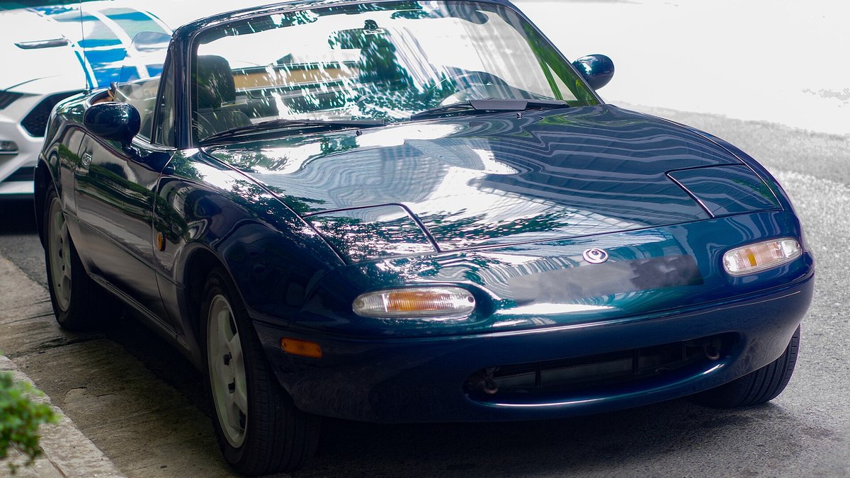 1997 Mazda MX-5 Miata (NA)