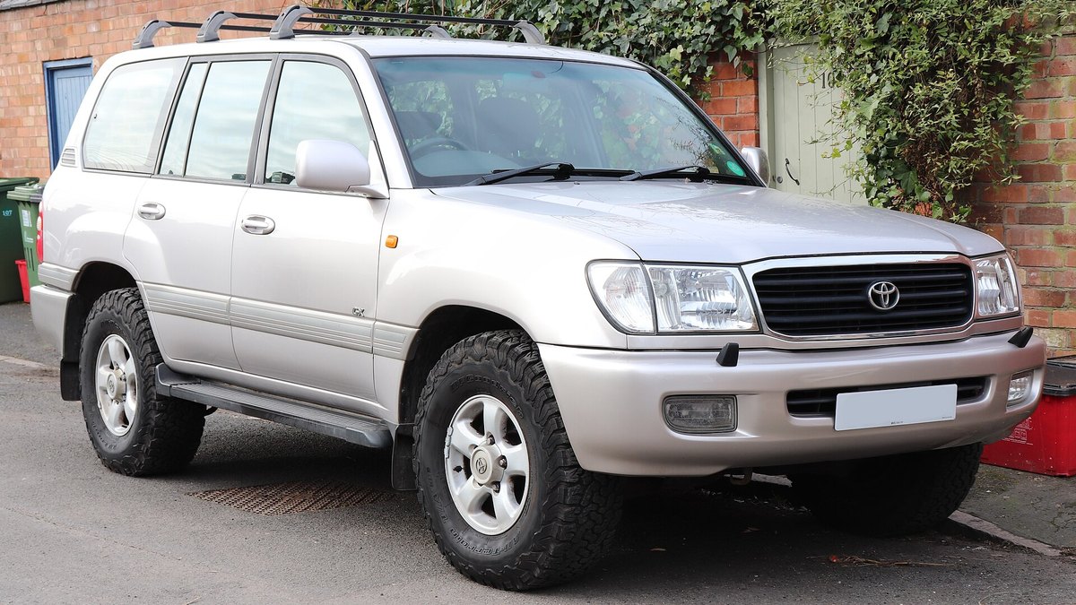 1998-2007 Toyota Land Cruiser 100 (J100)