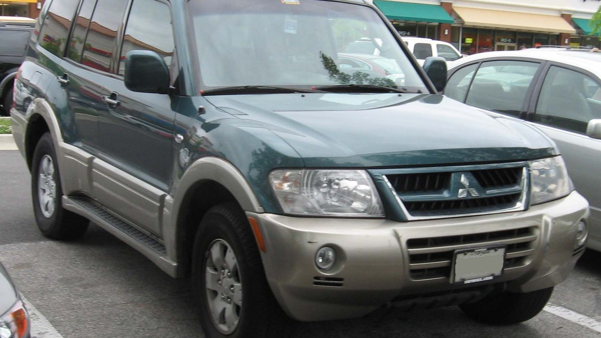 2001-2006 Mitsubishi Montero (V60)