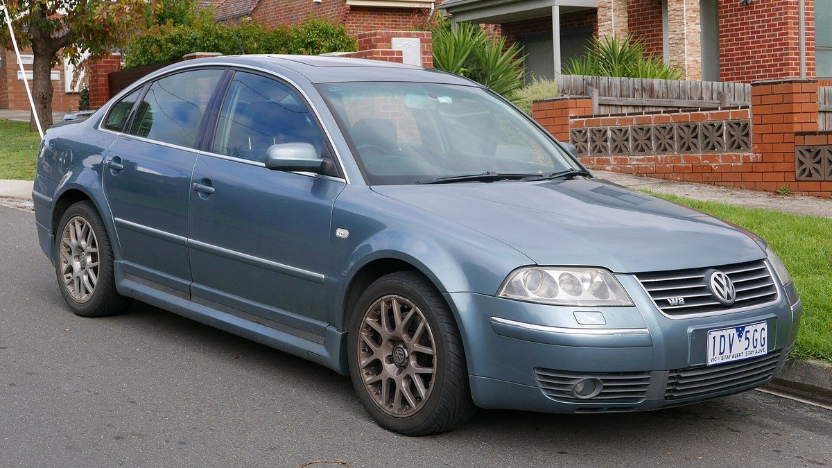 2003 Volkswagen Passat W8 4Motion (B5.5)