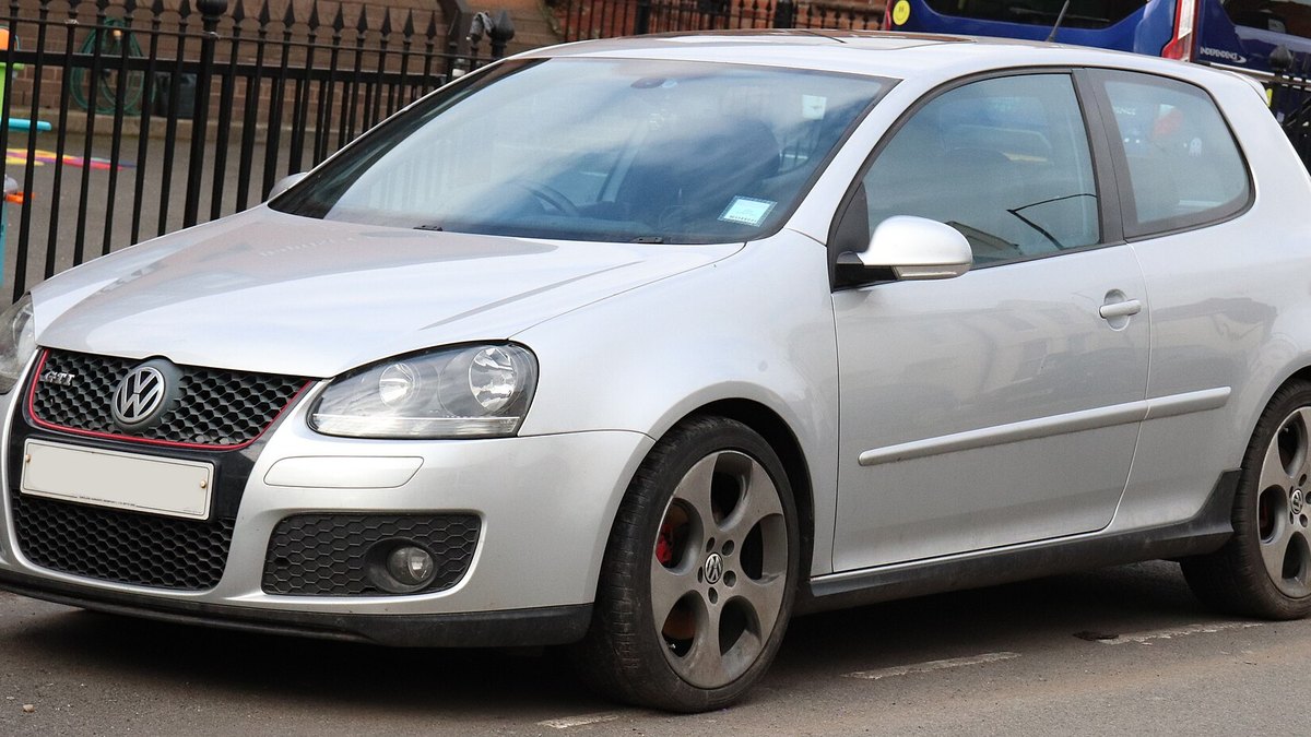 2004-2008 Volkswagen Golf GTI (Mk5)