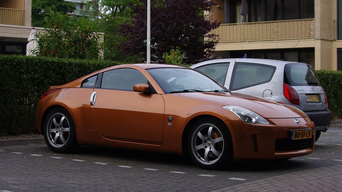 2005 Nissan 350Z (Z33)