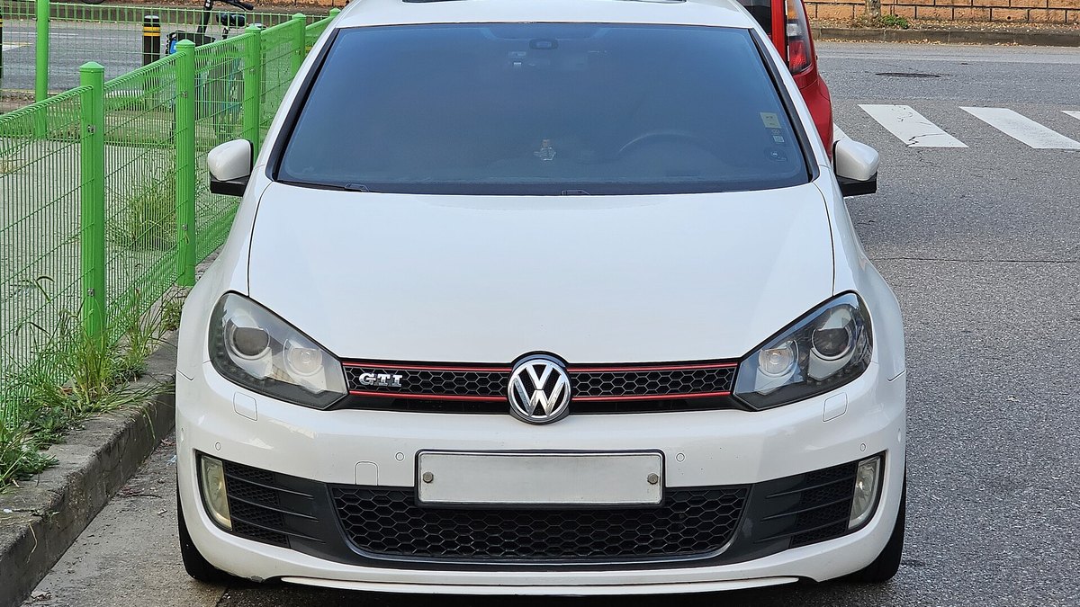2009-2012 Volkswagen Golf GTI (Mk6)