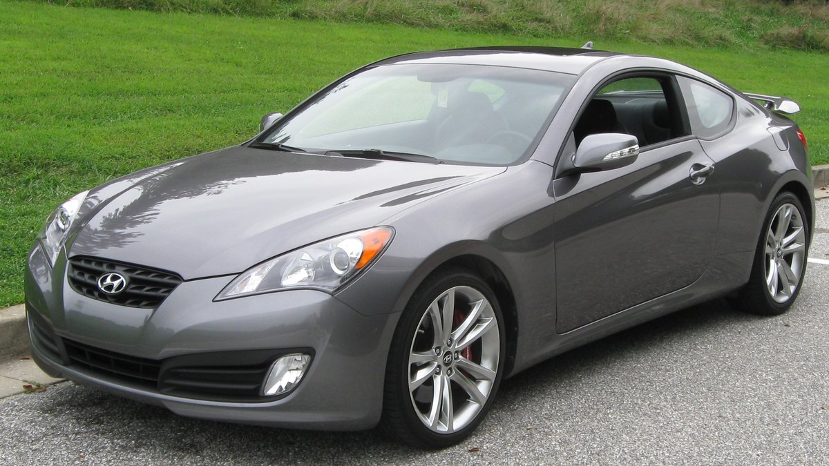 2010 Hyundai Genesis Coupe 3.8 Track