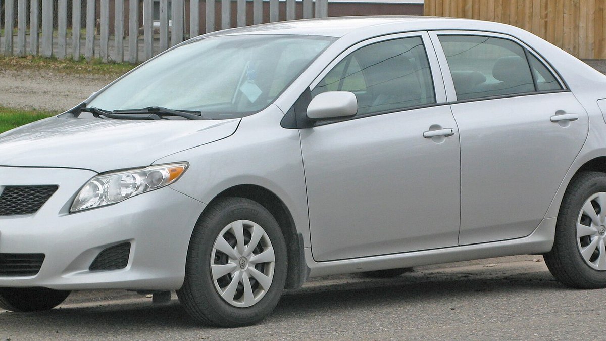 2010 Toyota Corolla (E140)