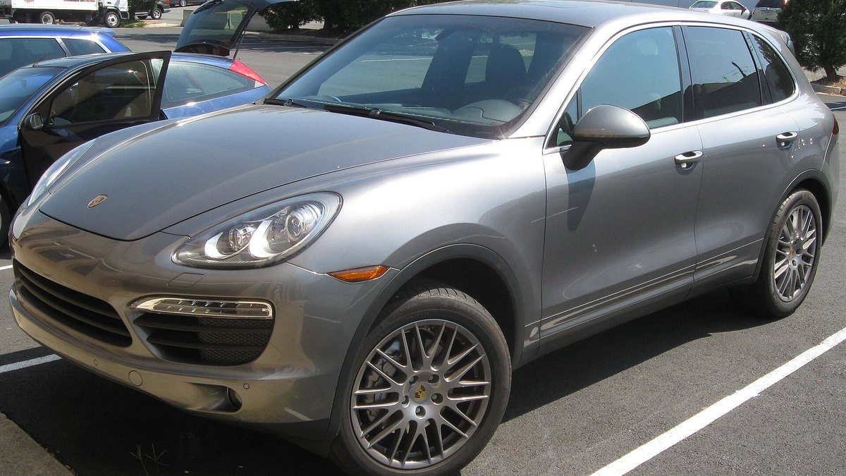 2011 Porsche Cayenne (92A)