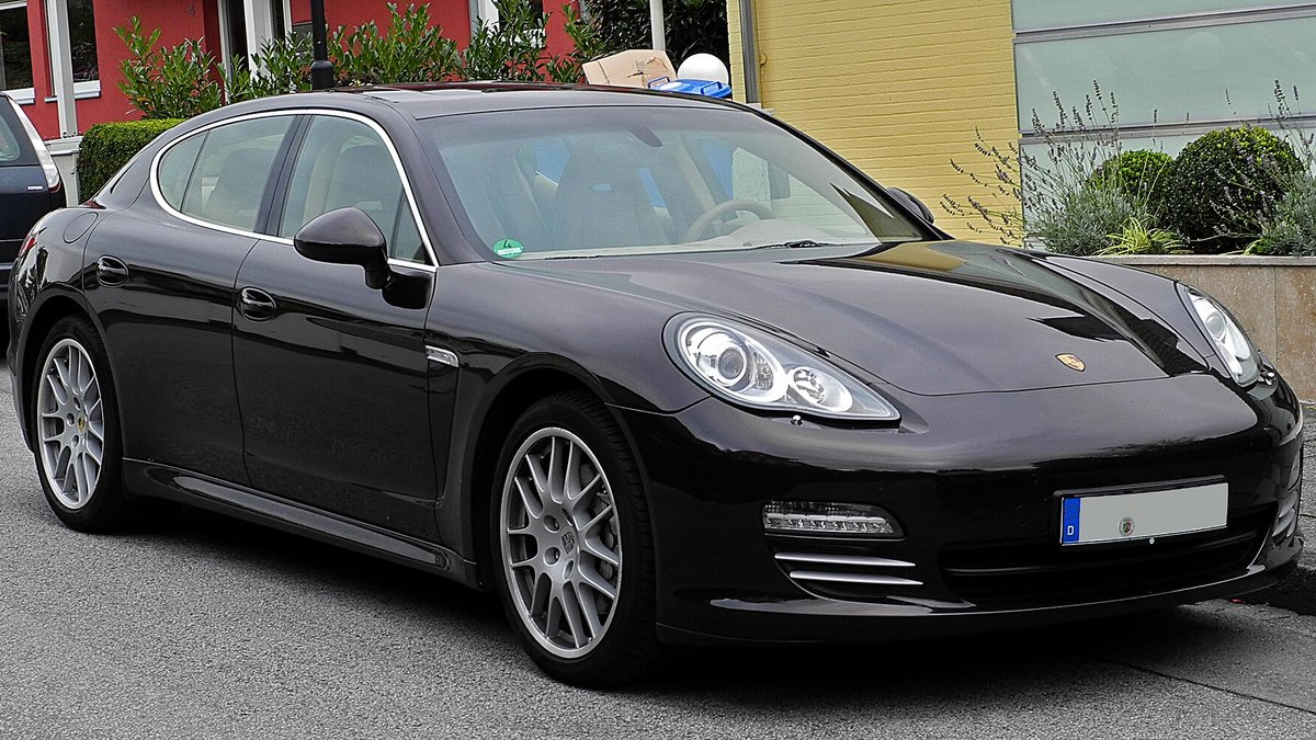 2012 Porsche Panamera 4S (970)
