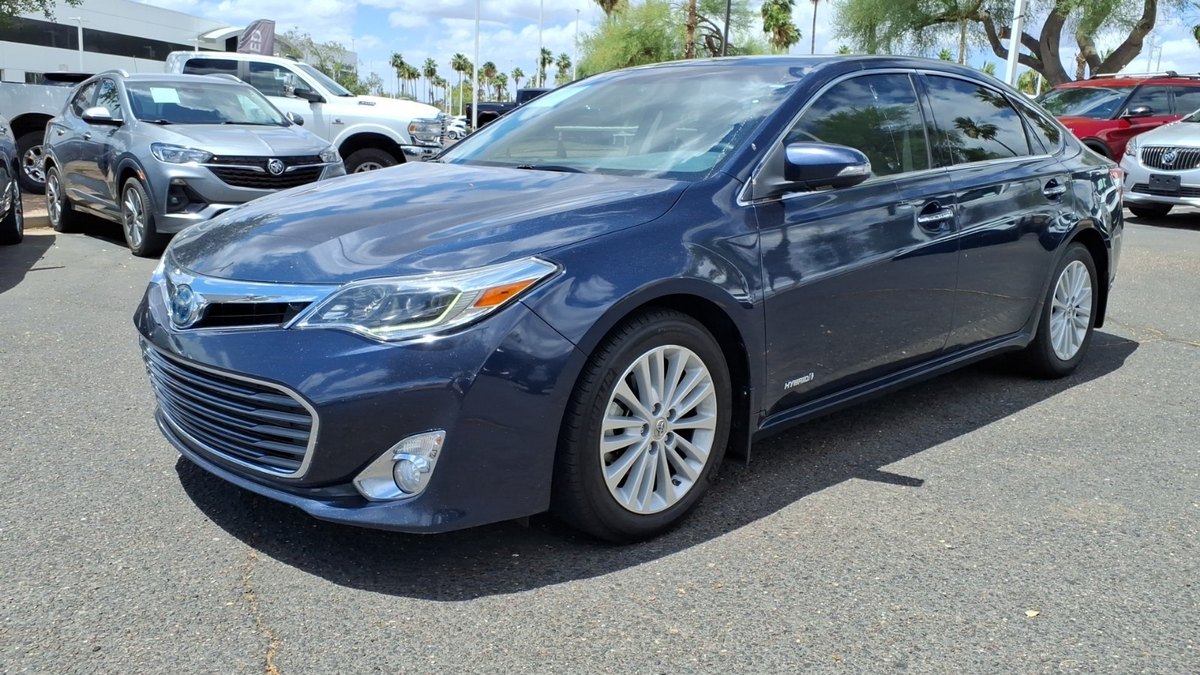2013-2018 Toyota Avalon Hybrid Limited (XX40)