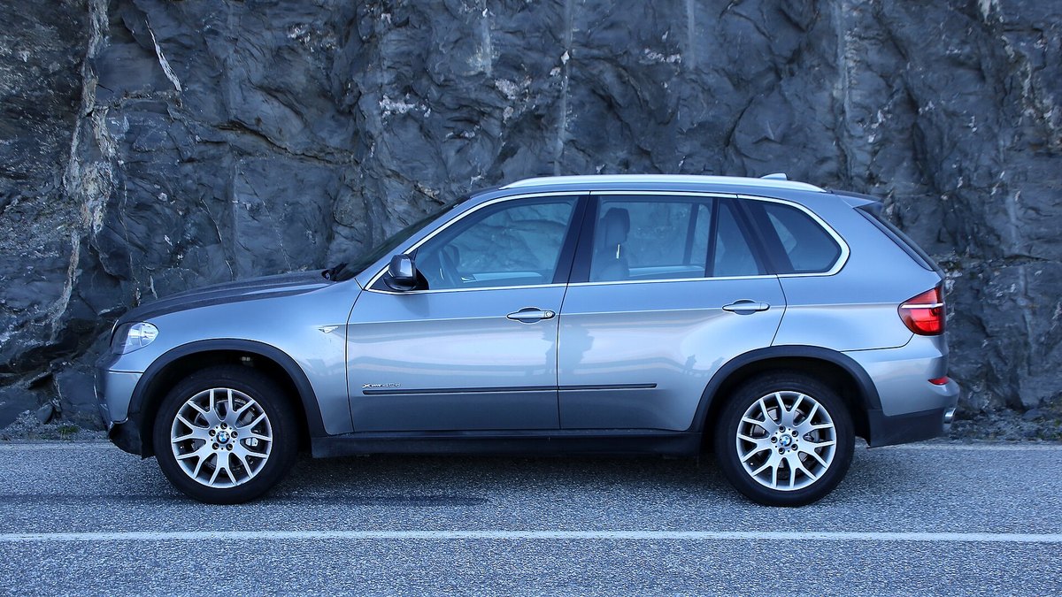 2013 BMW X5 (E70)
