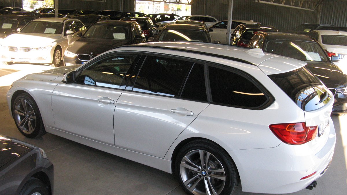 2015 BMW 328i xDrive Sport Wagon (F31)