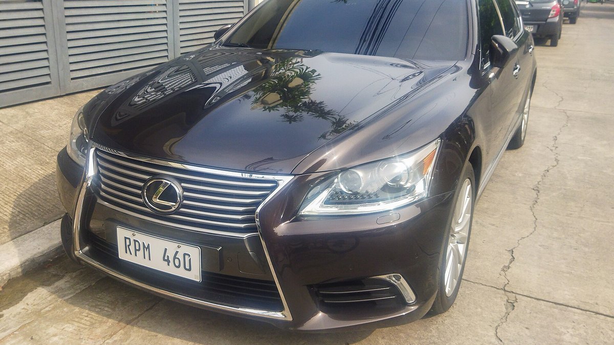 2015 Lexus LS (XF40)