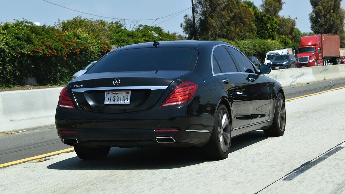 2015 Mercedes-Benz S-Class (W222)