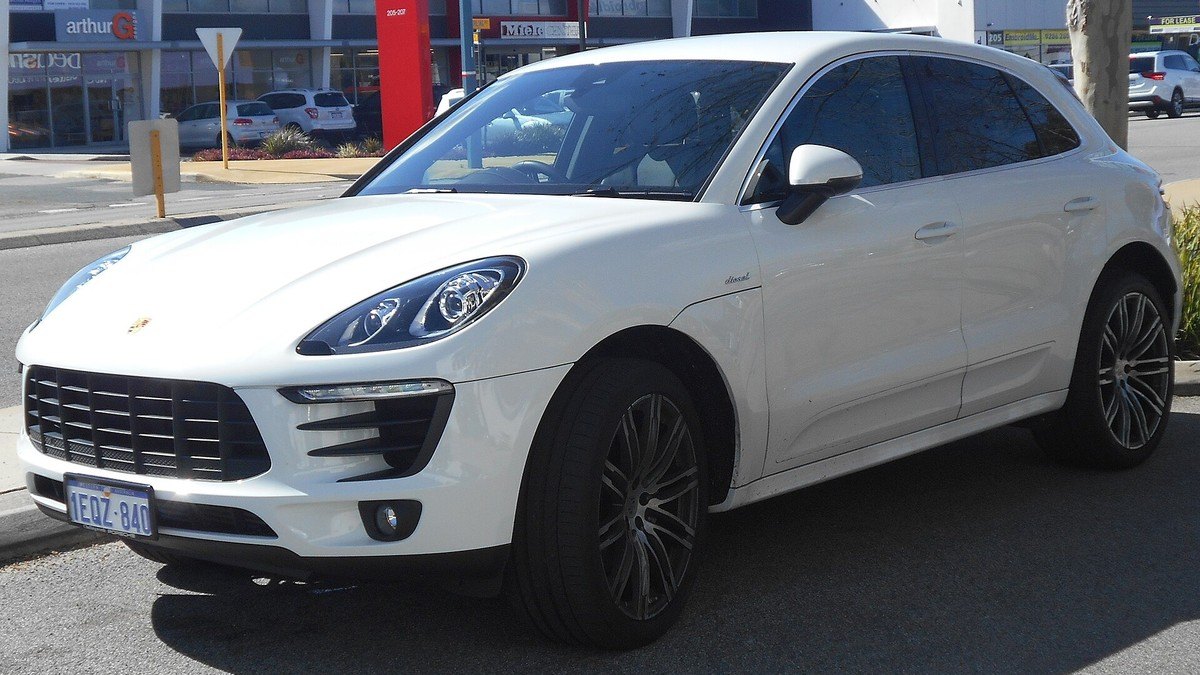 2015 Porsche Macan S (95B)