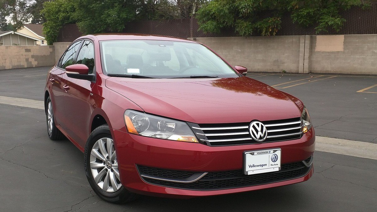 2015 Volkswagen Passat 1.8T Wolfsburg Edition (NMS)
