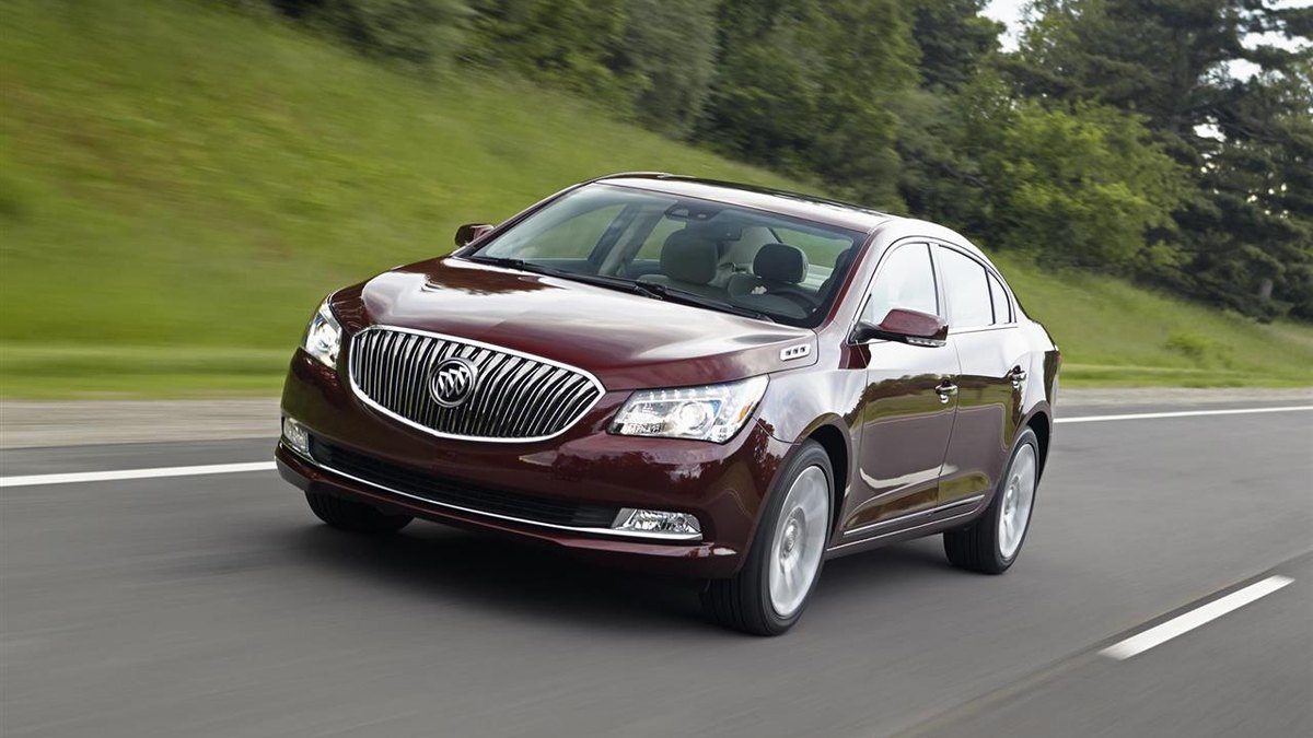 2016 Buick LaCrosse (GMX353)