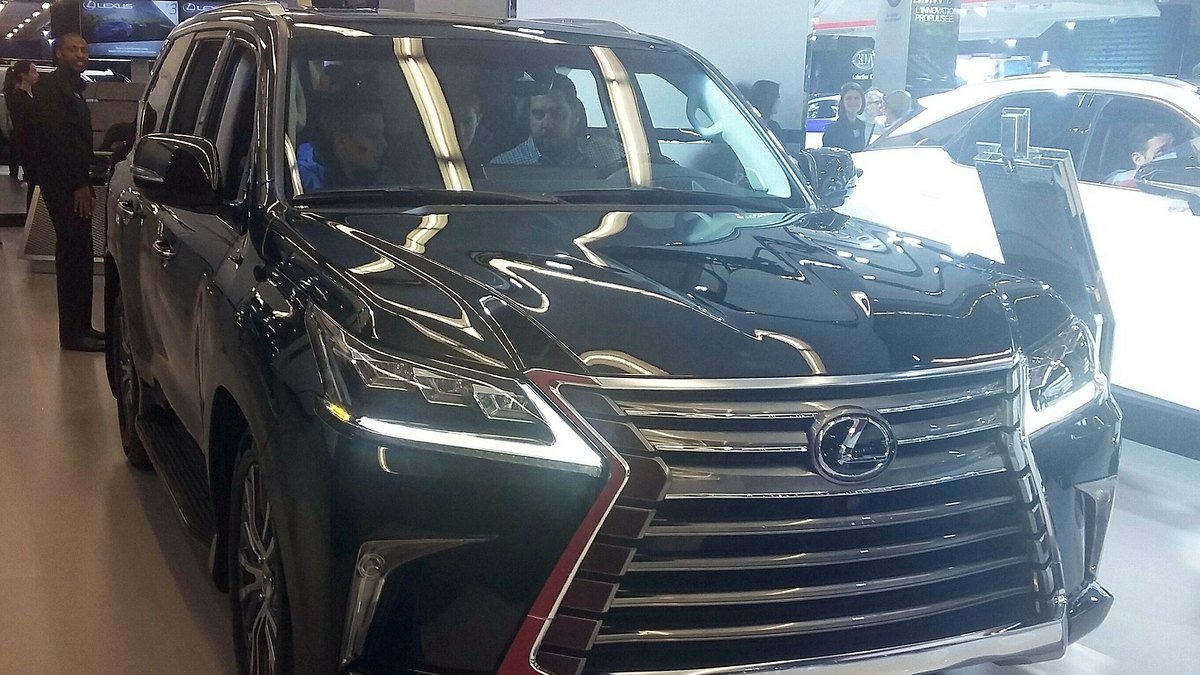 2016 Lexus LX 570 (J200)