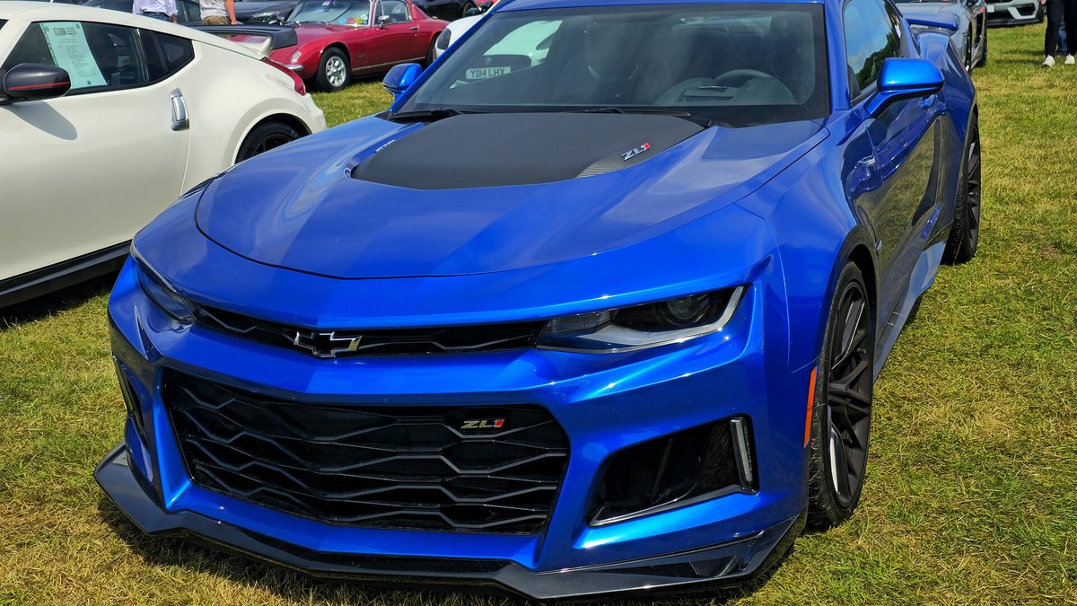 2017-2018 Chevrolet Camaro ZL1 (6th gen)