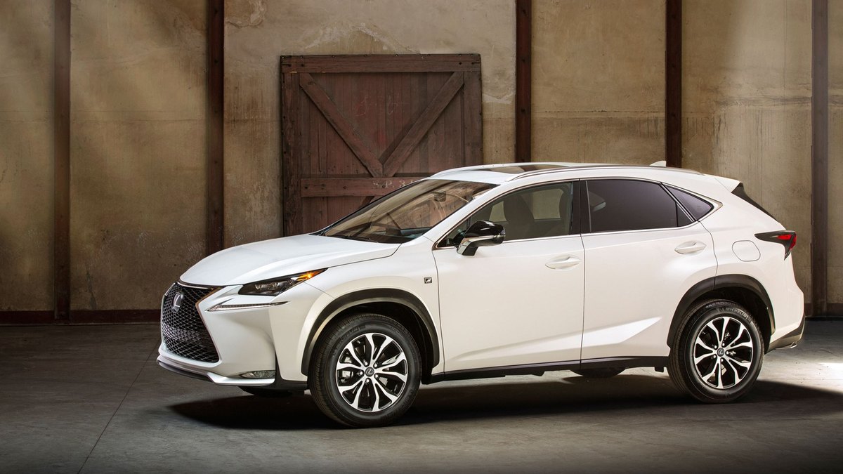 2017 Lexus NX 200t F Sport (AZ10)
