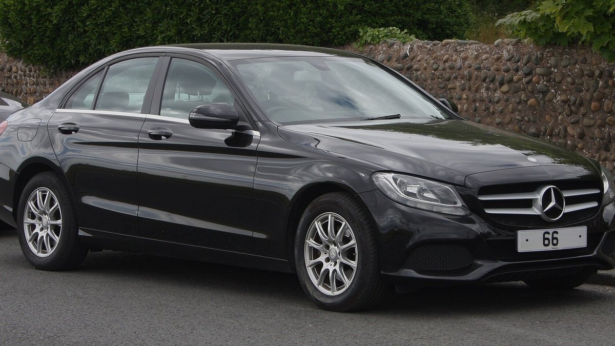 2017 Mercedes-Benz C-Class (W205)
