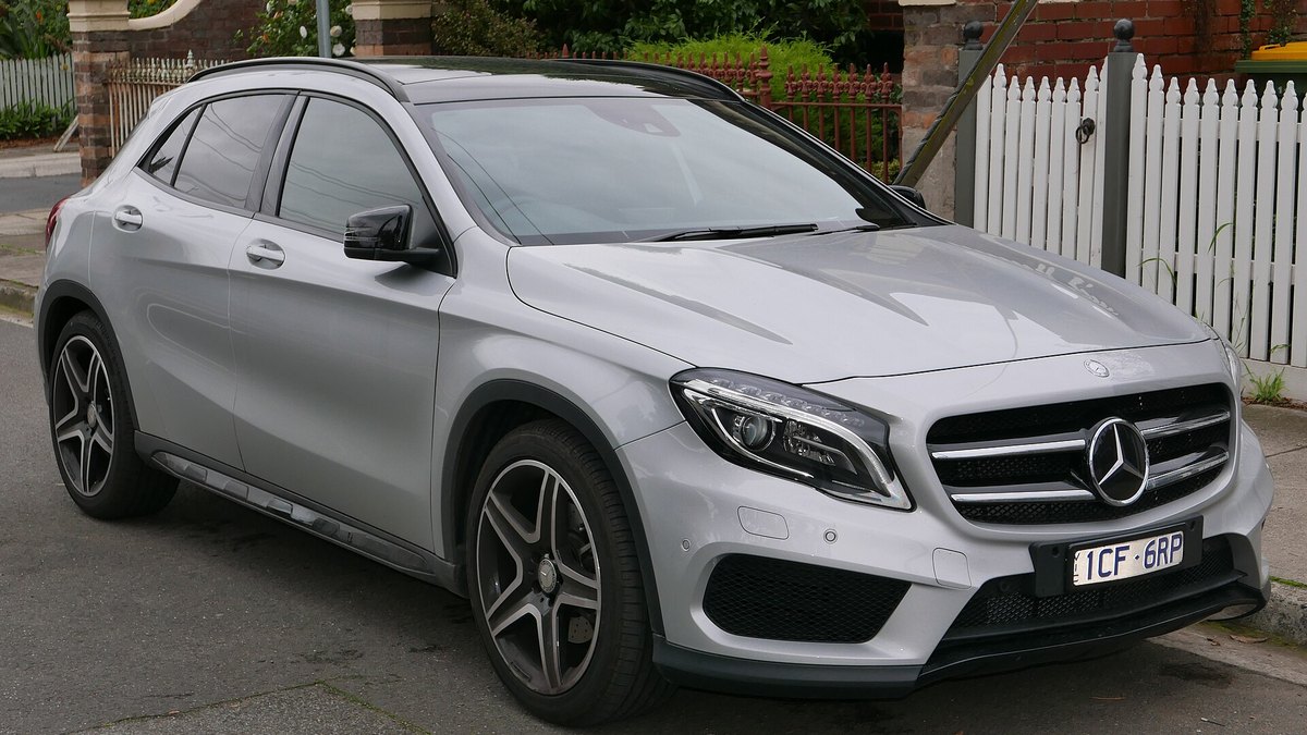 2017 Mercedes-Benz GLA (X156)