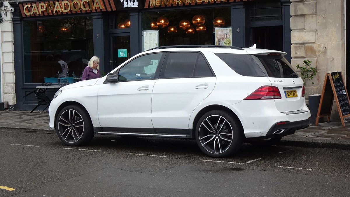 2017 Mercedes-Benz GLE (W166)