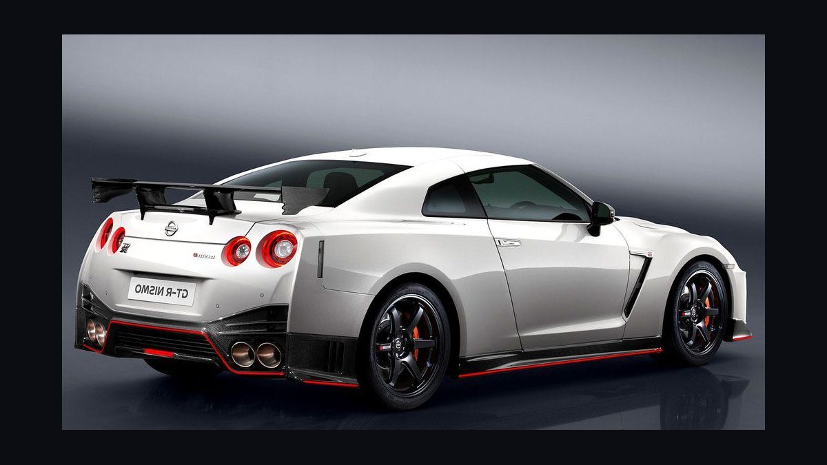 2017 Nissan GT-R Premium