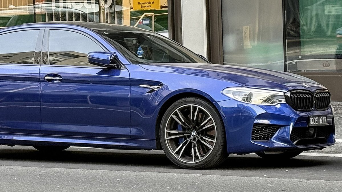 2018-2020 BMW M5 (F90)