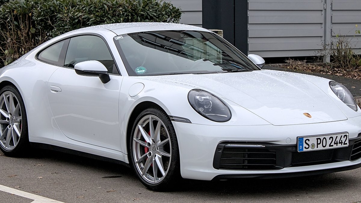 2018-2024 Porsche 911 (992.1)