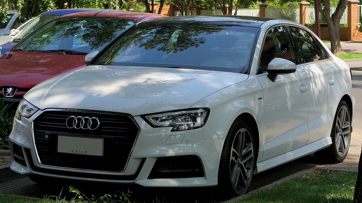 2018 Audi A3 Sedan 2.0T (8V)