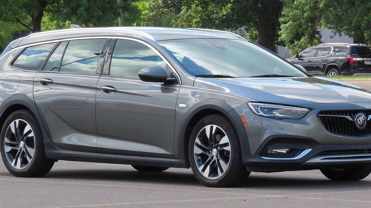 2018 Buick Regal TourX