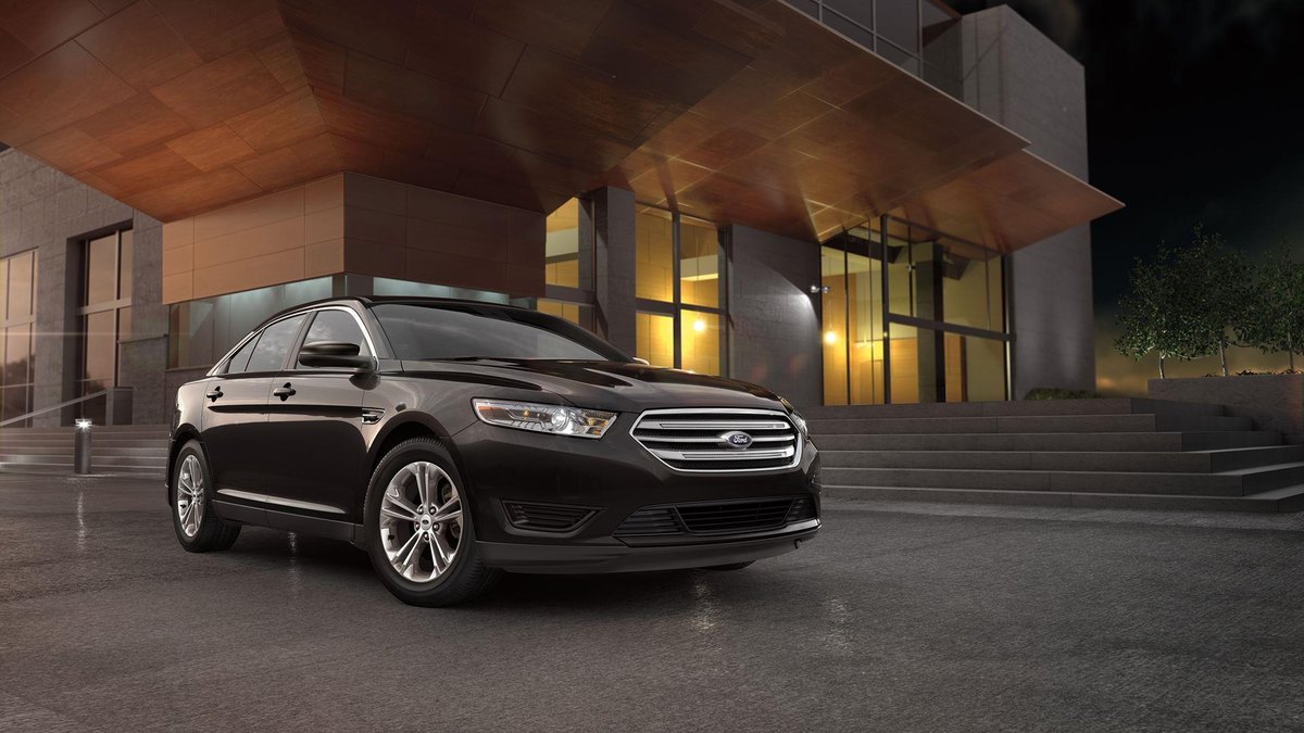 2018 Ford Taurus Limited (sixth generation)