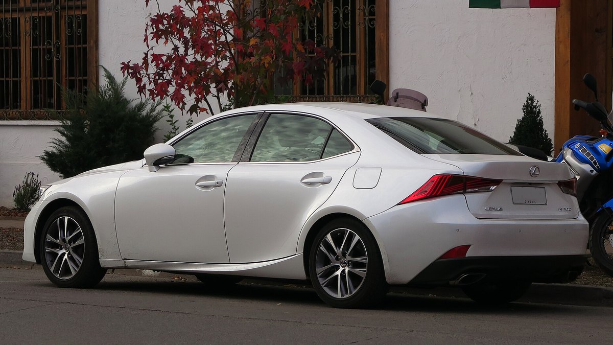 2018 Lexus IS 300 (XE30)