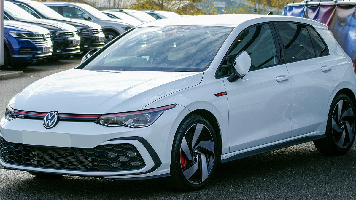 2020-2024 Volkswagen Golf GTI (Mk8)