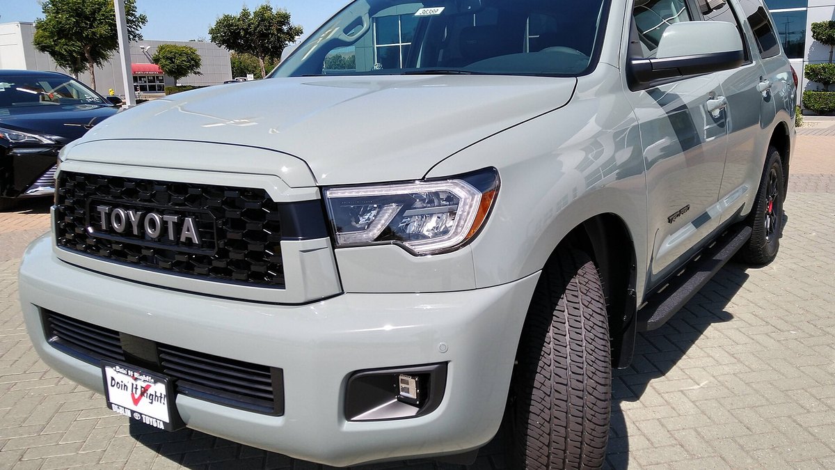 2020 Toyota Sequoia (XK60)