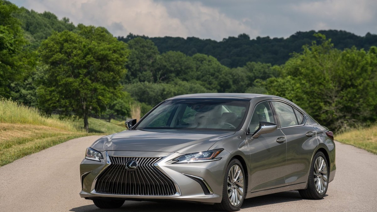 2021 Lexus ES 300h (XZ10)